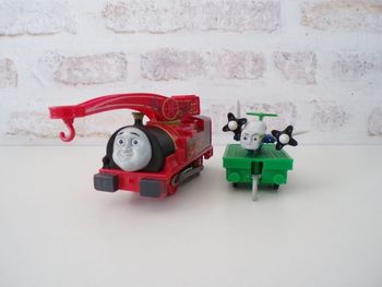 Locomotive - Train - Thomas et ses amis - Harvey et l'avion (J2)