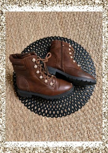 Bottines marron avec perles