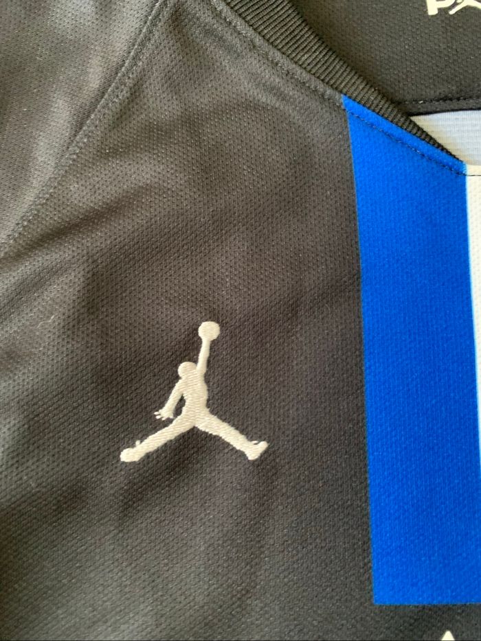 Maillot Neymar PSG - photo numéro 7