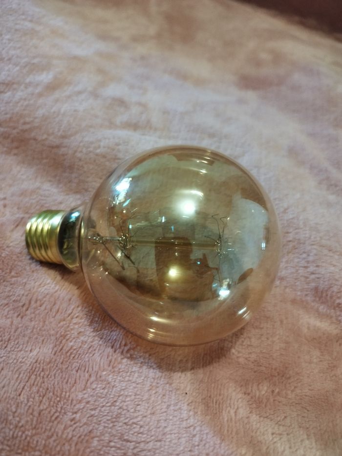 Ampoule design jaune - photo numéro 2