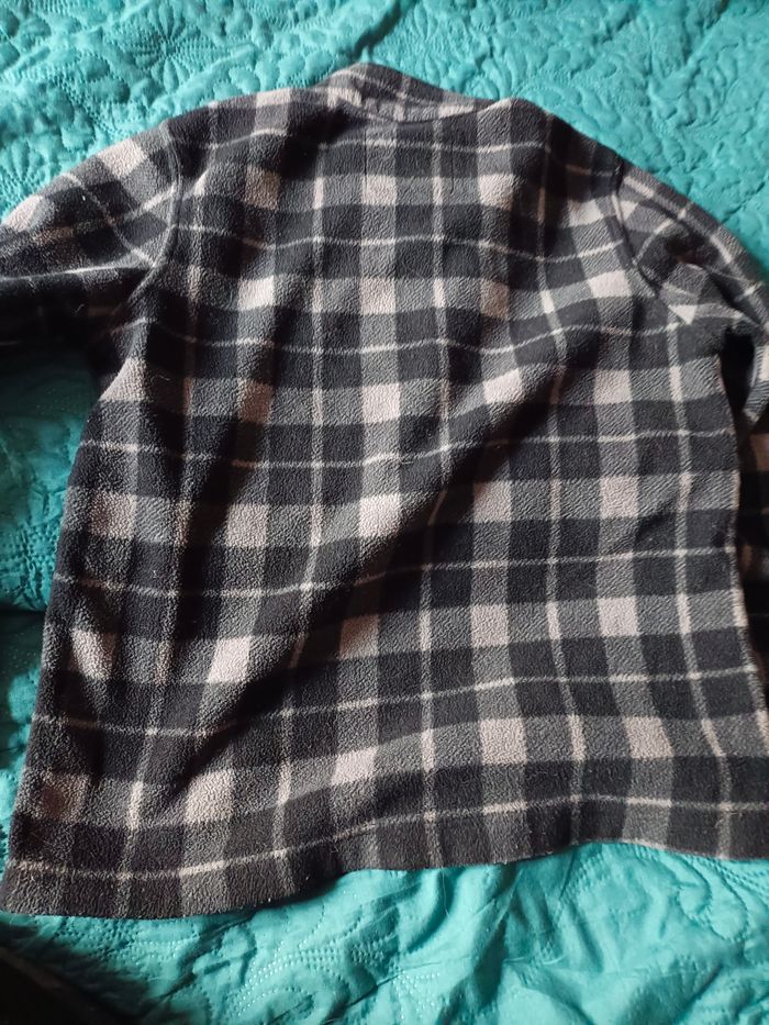 Pull garçon 7 . 8 ans - photo numéro 3