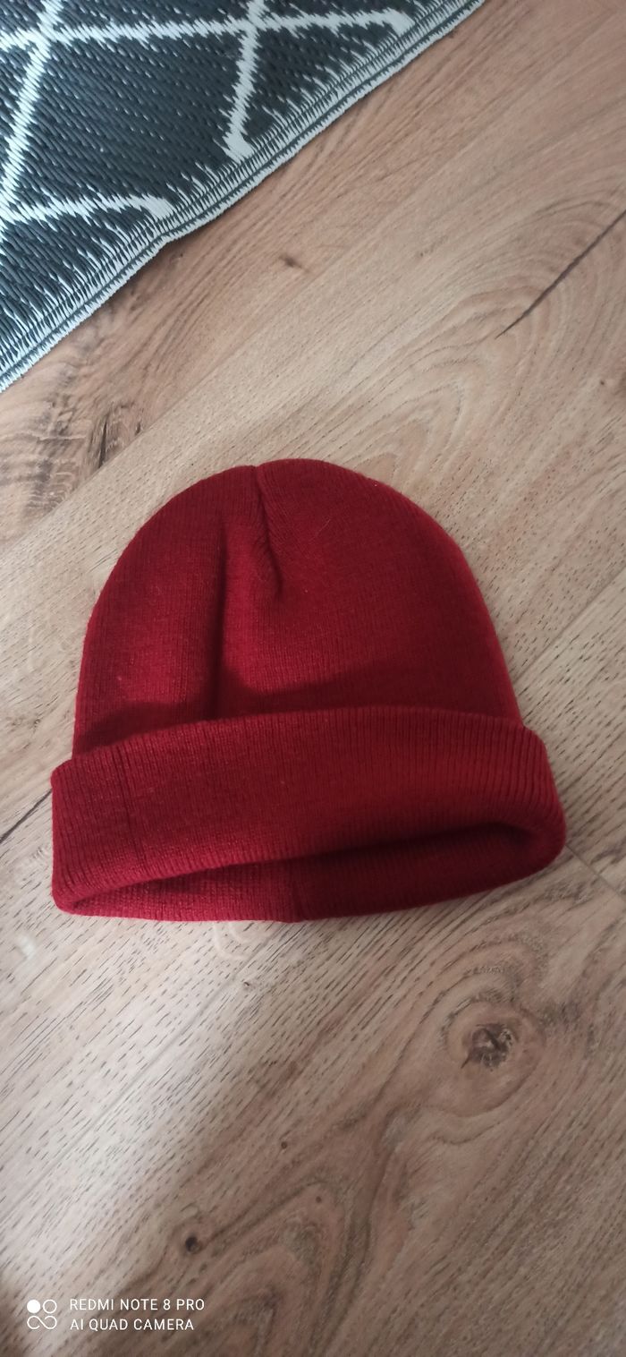 Bonnet enfant rouge uni
