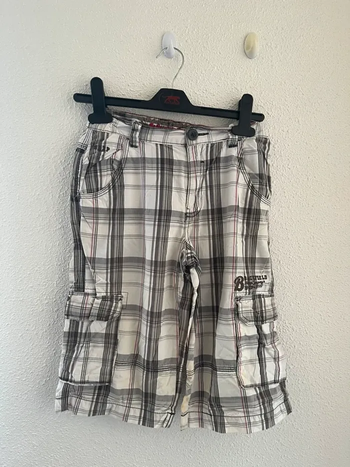 Short cargo Ă rayures đź’«Taille 10 ans