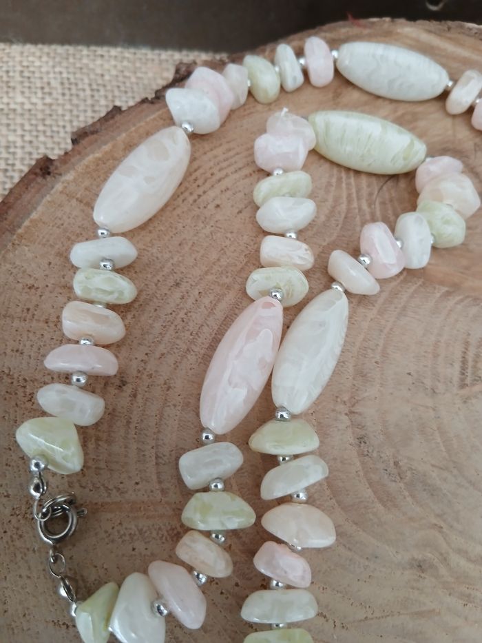 Collier blanc crème vert rose argenté - photo numéro 6