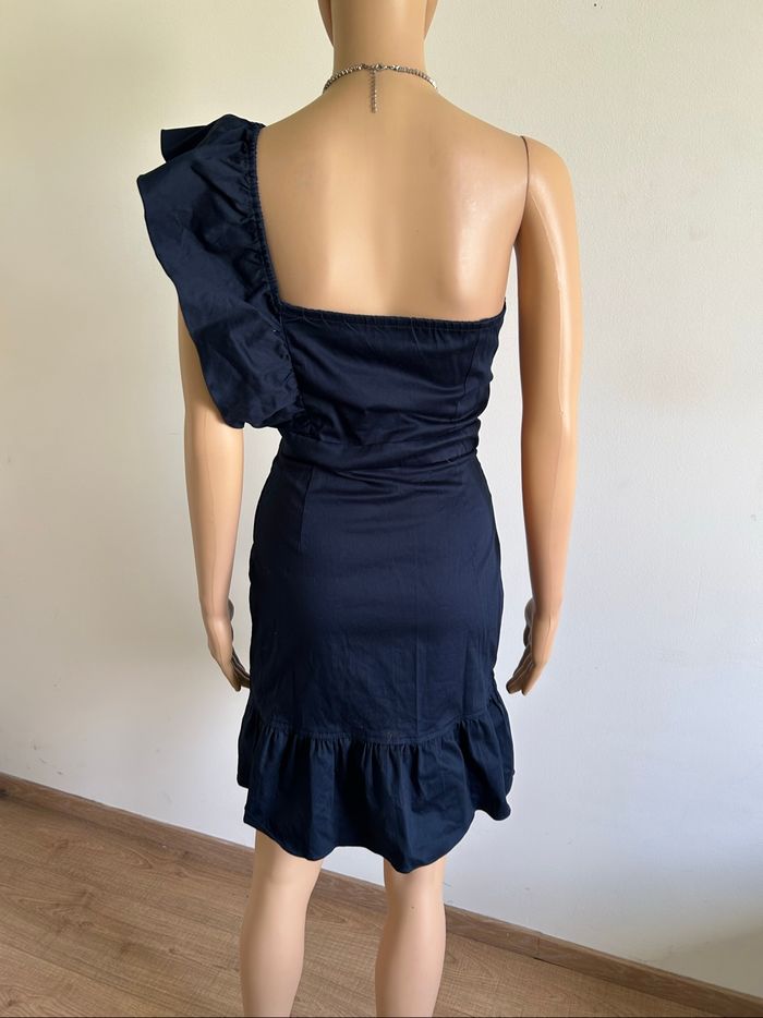 Robe bleue marine neuve sans manches Naf Naf taille 36 (valeur 70€) - photo numéro 5
