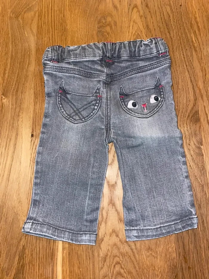 Lot pantalon jean 3 mois - photo numéro 3