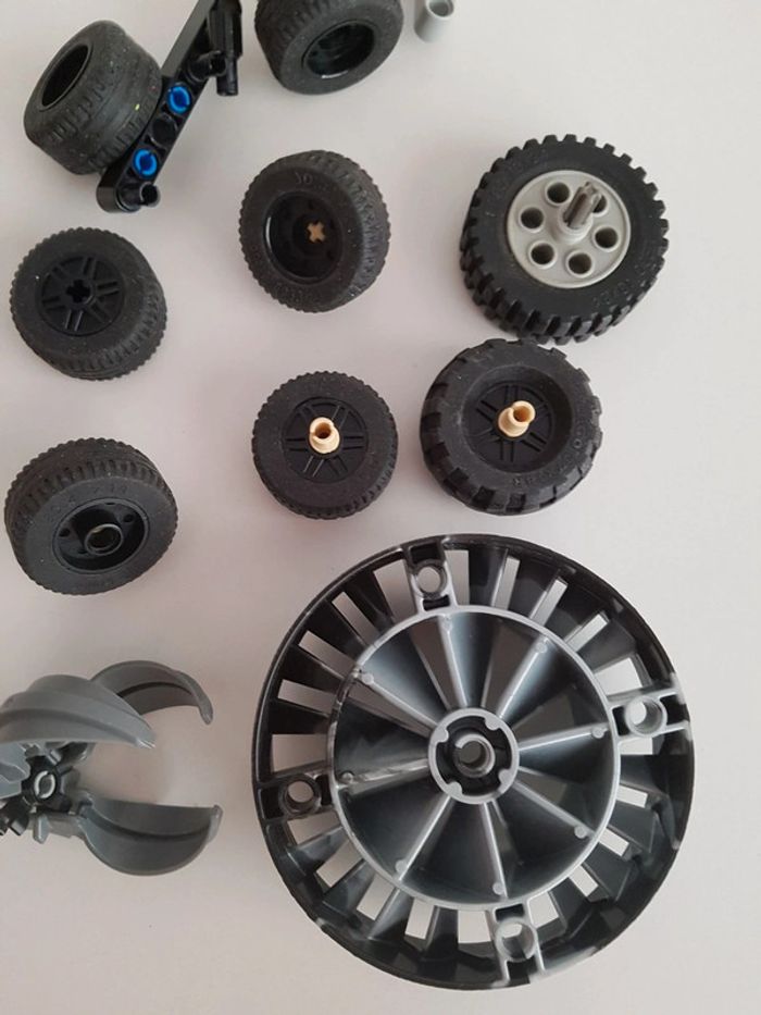 Briques de construction Lego Technic - photo numéro 16