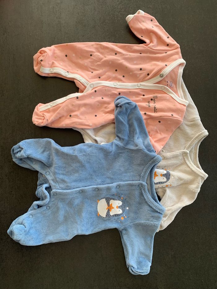 Lot 3 pyjamas naissance