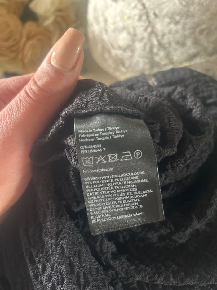 Robe H&M noire S mi-longue manches ballons - photo numéro 8