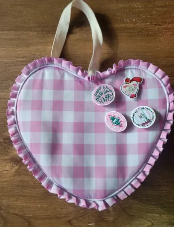 Sac à dos cœur avec 4 broches Harry potter