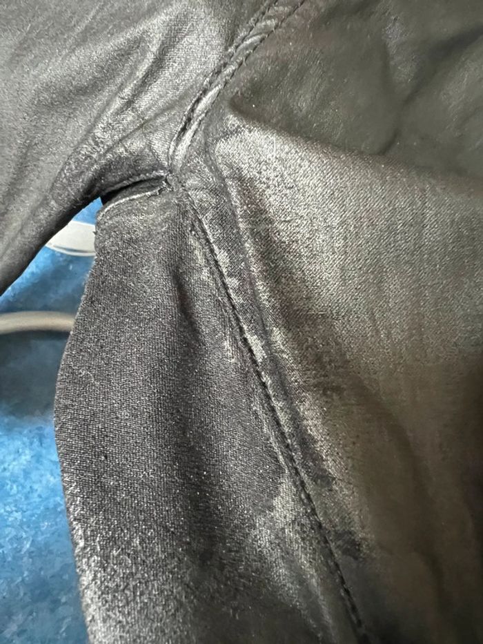 pantalon extensible effet cuir - photo numéro 3