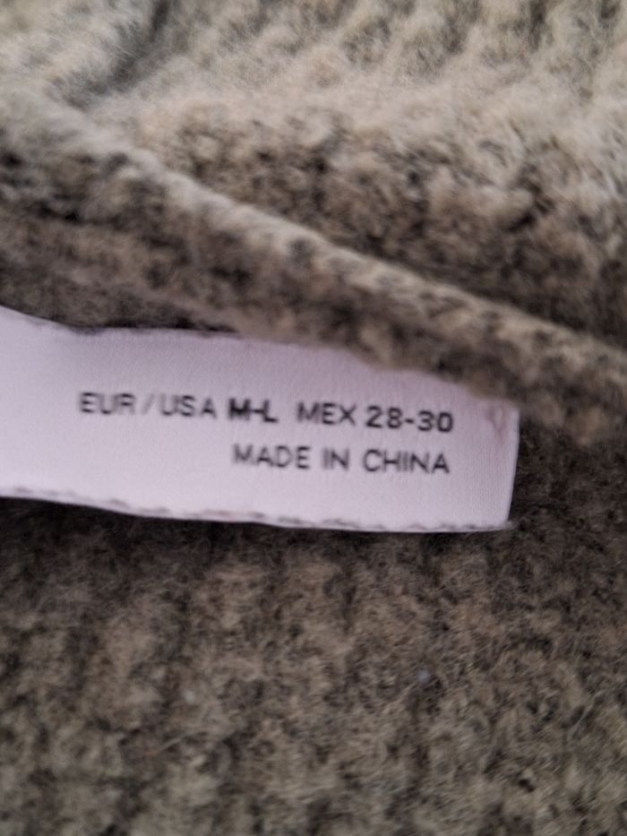 Surpull Zara taille M/L - photo numéro 10