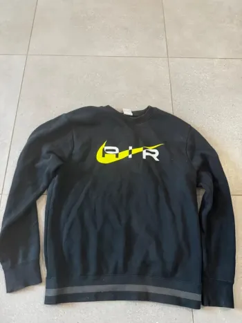 Sweat Nike air taille S, très bon état,