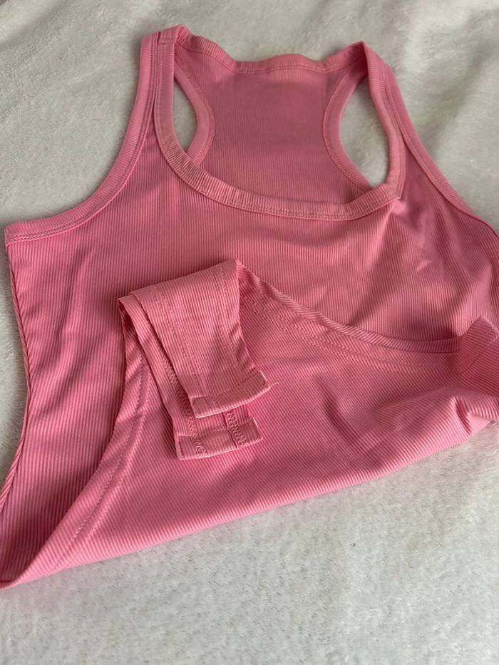 Body femme rose - photo numéro 4