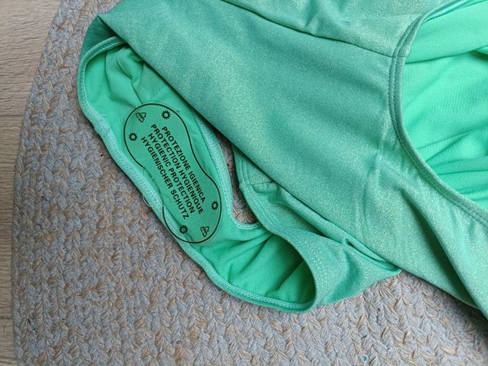 Maillot de bain neuf vert pailleté - photo numéro 6