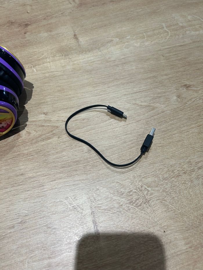 Casque Bluetooth rainbow high - photo numéro 5