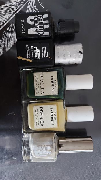 Lot vernis