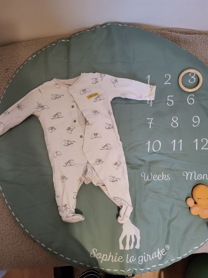 Pyjama 3 mois - photo numéro 3