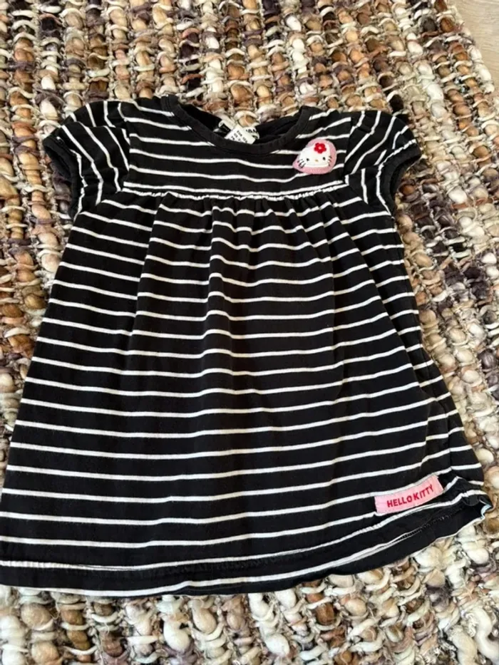 TEE shirt hello Kitty 4 ans