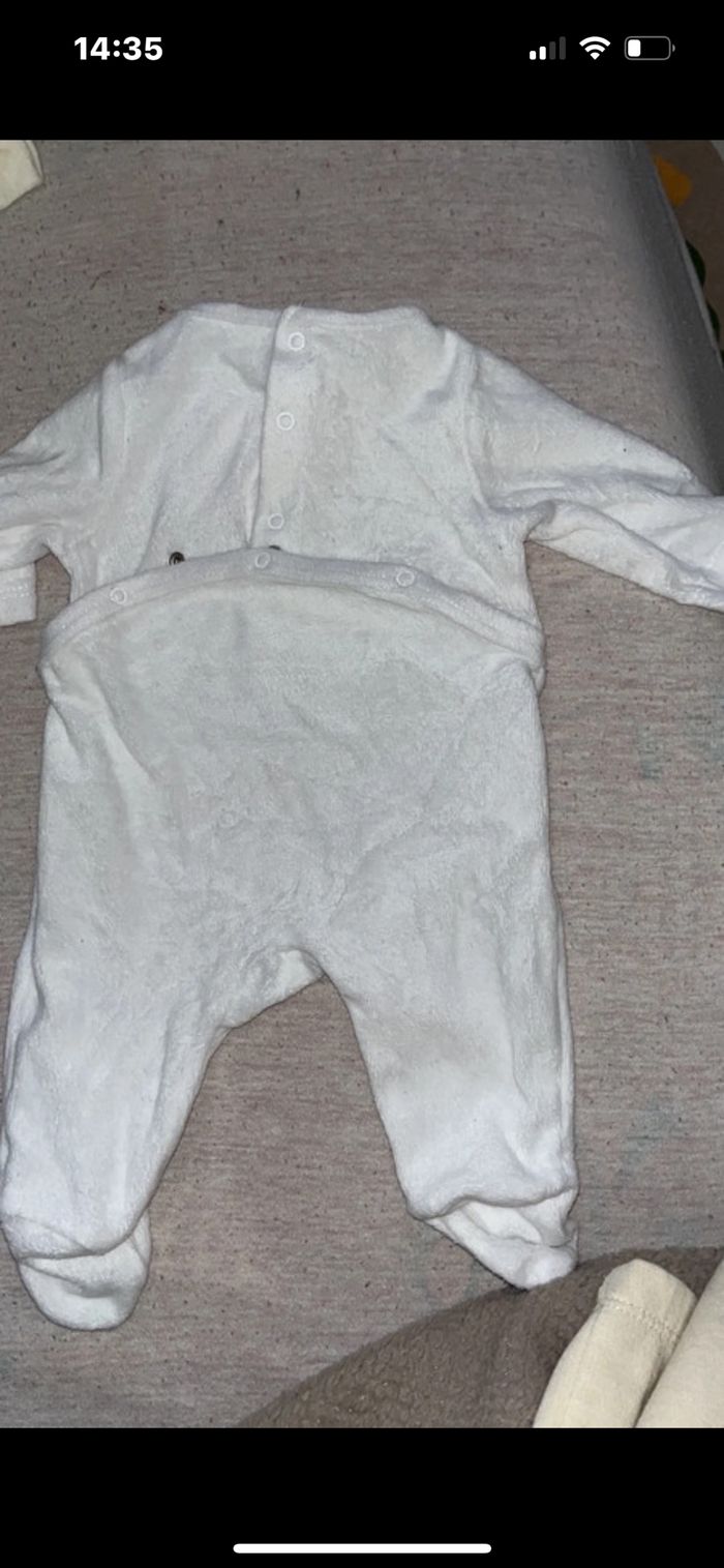 Lot pyjamas - photo numéro 2