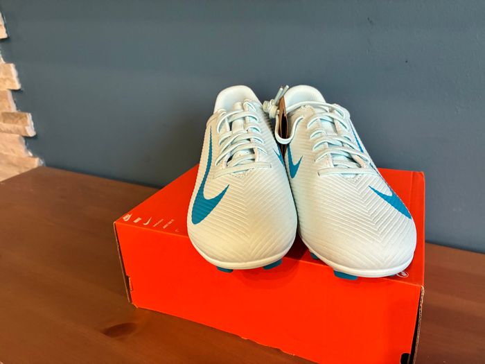 Nike vapor 16 club FG/MG, chaussure de foot pointure 38,5 - photo numéro 3
