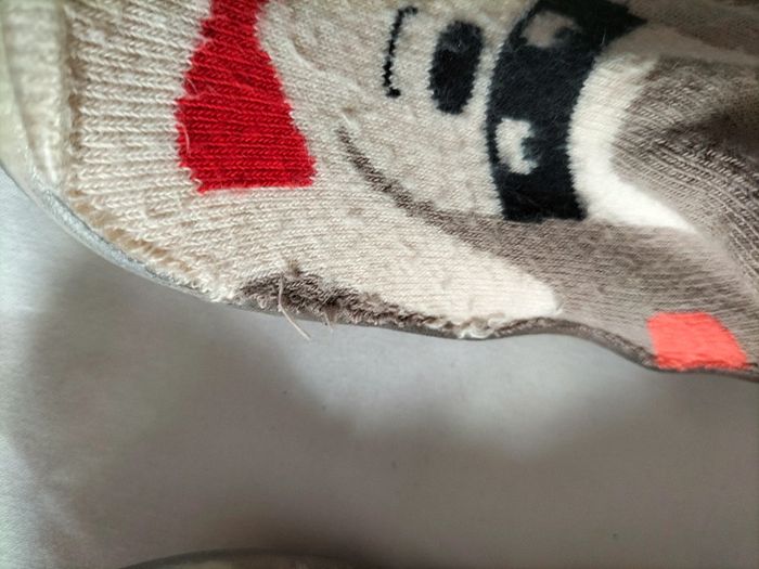 Chaussettes antidérapantes (25) taille 16cm - photo numéro 3