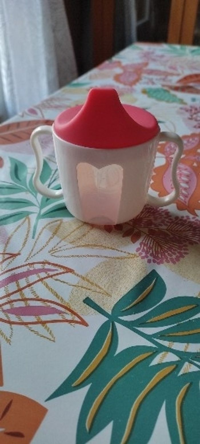 Tasse en plastique