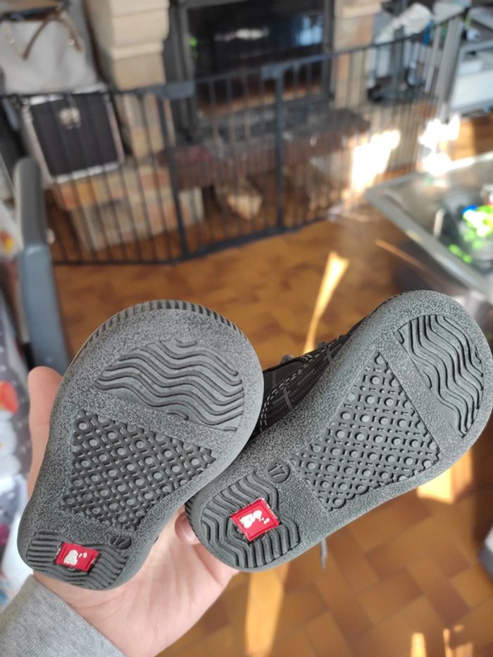 Chaussure 17 - photo numéro 3