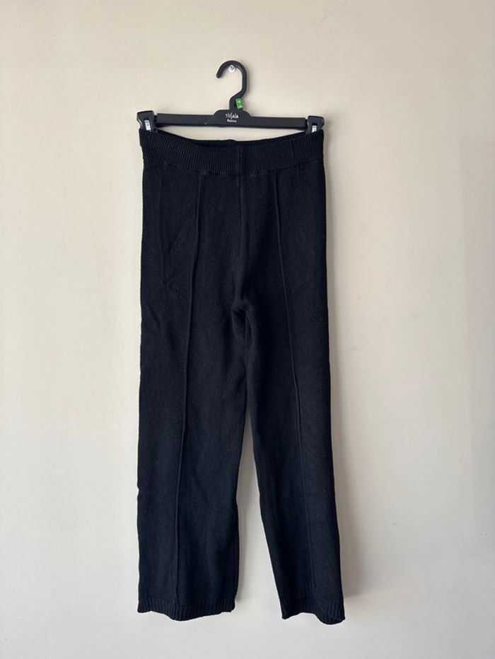 👚👖Ensemble pantalon + pull ~ très bon état noir- taille unique - photo numéro 5