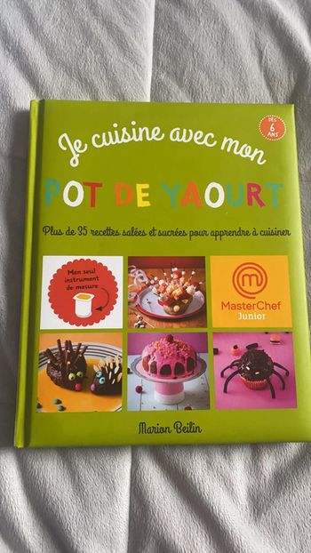 Je cuisine avec mon pot de yaourt
