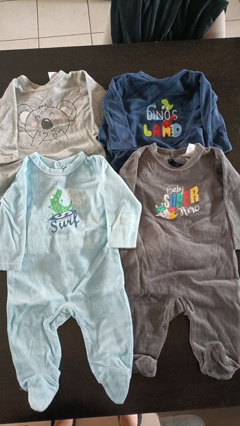 Lot de 4 pyjamas