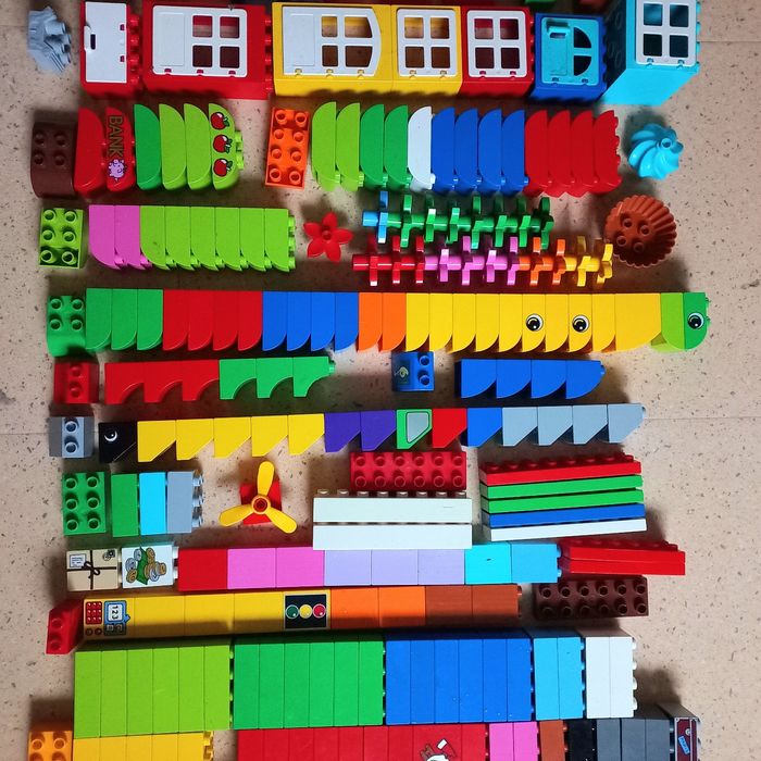 Jeu de construction  lot 435 Lego Duplo multicolores et plaques - photo numéro 3