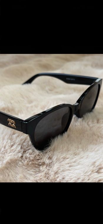 Lunette mumu plastique