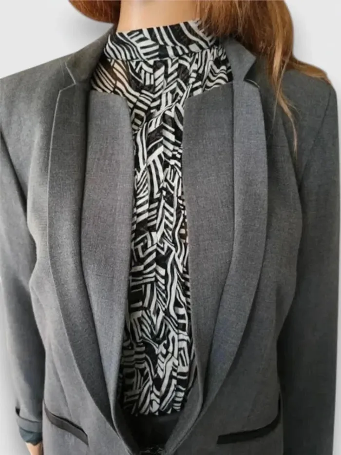 Superbe ensemble blazer pantalon Manigance ,coupe fuselée ,taille haute ,extensible - photo numéro 12