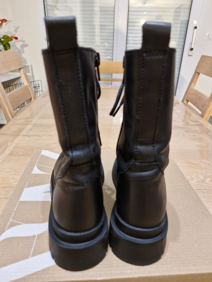 Bottines en cuir Zara - photo numéro 6