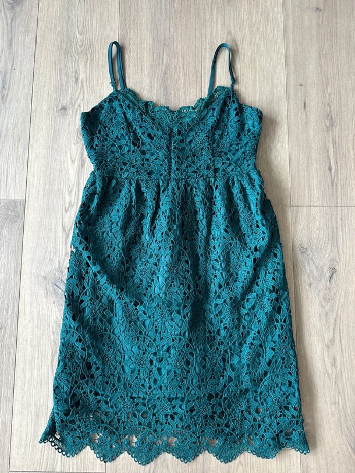 Robe femme dentelle à fines bretelles verte bouteille T. S