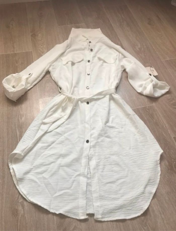 Robe blanche - photo numéro 3