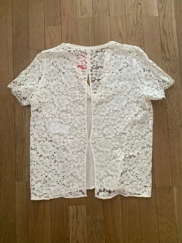 Blouse manches courtes blanche en dentelle et soie Sandro taille 1 - photo numéro 6
