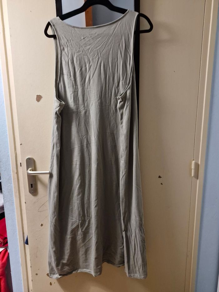 Robe droite - photo numéro 2