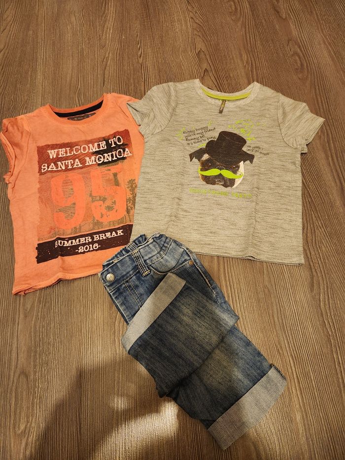 Ensemble bermuda en jean + 2 t-shirts Orchestra