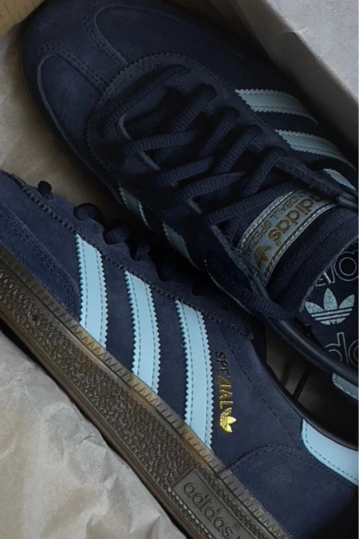 Baskets Adidas - photo numéro 5