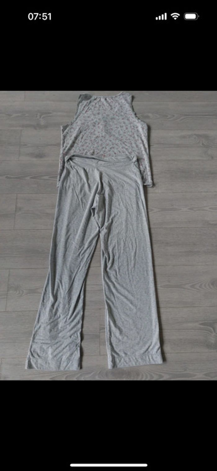 Pyjama Misshelen taille 42/44 - photo numéro 4