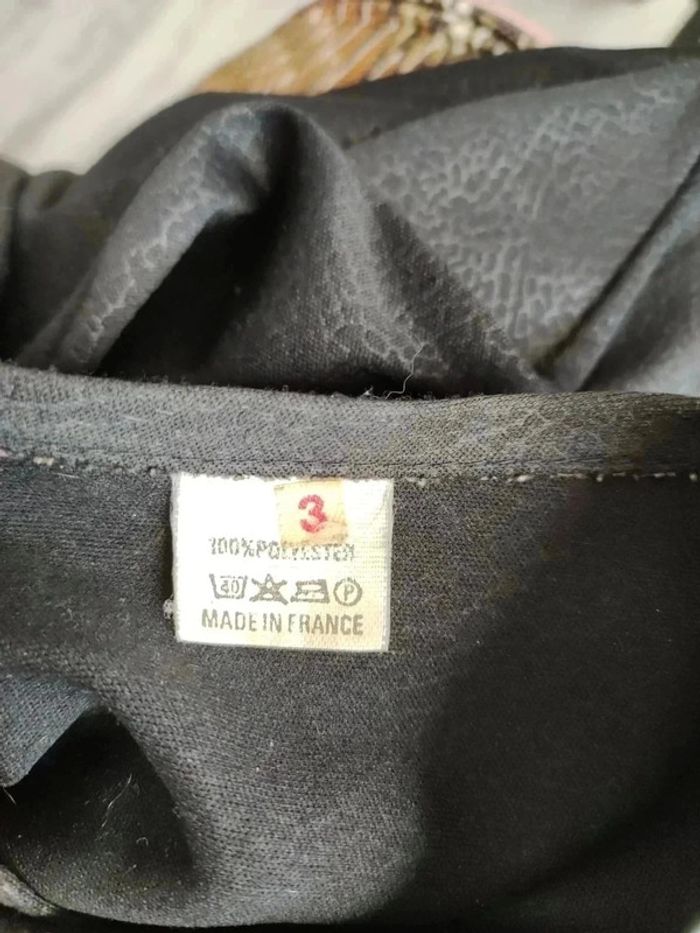 Blouse noire à épaulettes vintage taille3 - photo numéro 6