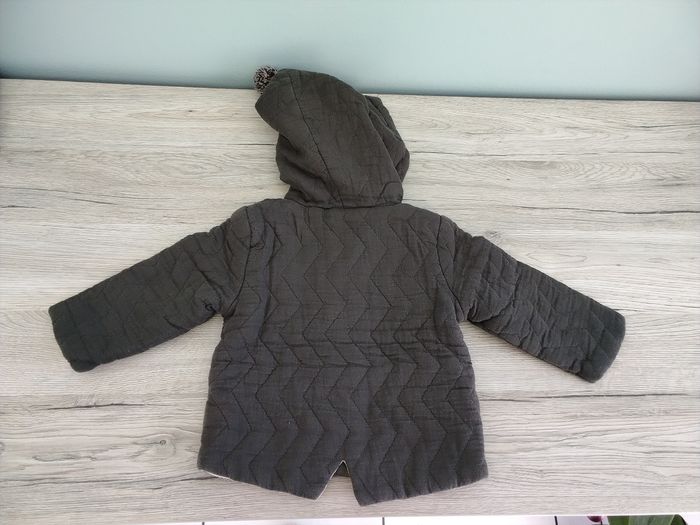 Manteau à capuche lutin fille 9 mois - photo numéro 4
