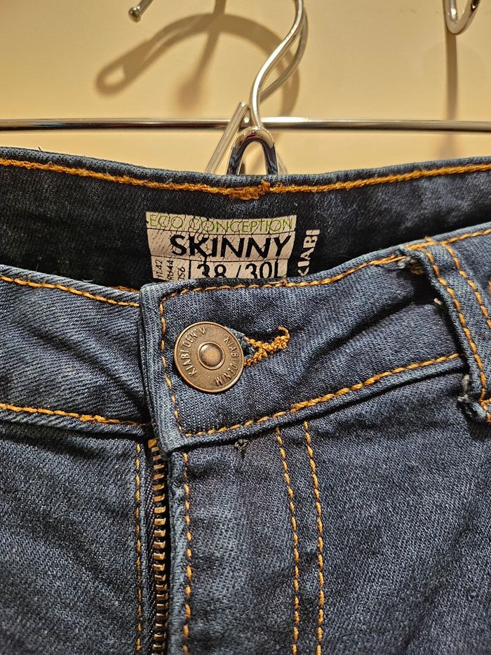 Jean skinny foncé - photo numéro 2