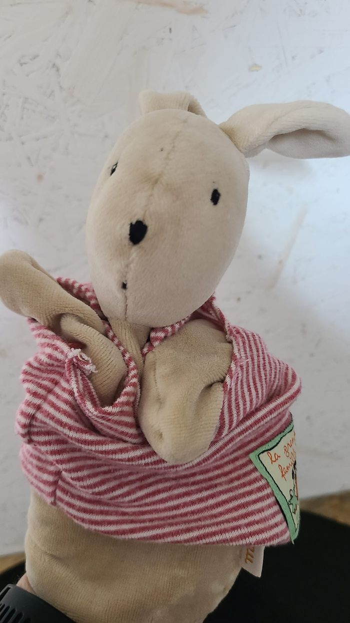Lapin "Sylvain" MOULIN ROTY Doudou La Grande Famille