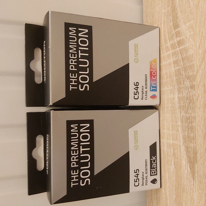 LOT DE 2 CARTOUCHES D'ENCRE COMPATIBLES CANON 545 + 546 - NOIRE + COULEUR