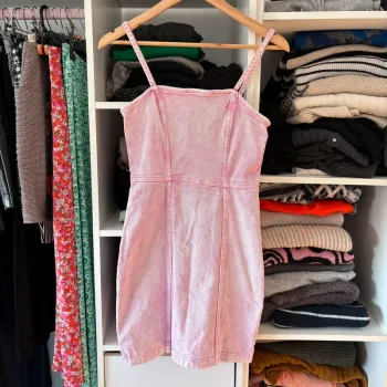 Robe en jean H&M • rose • 36 🌼