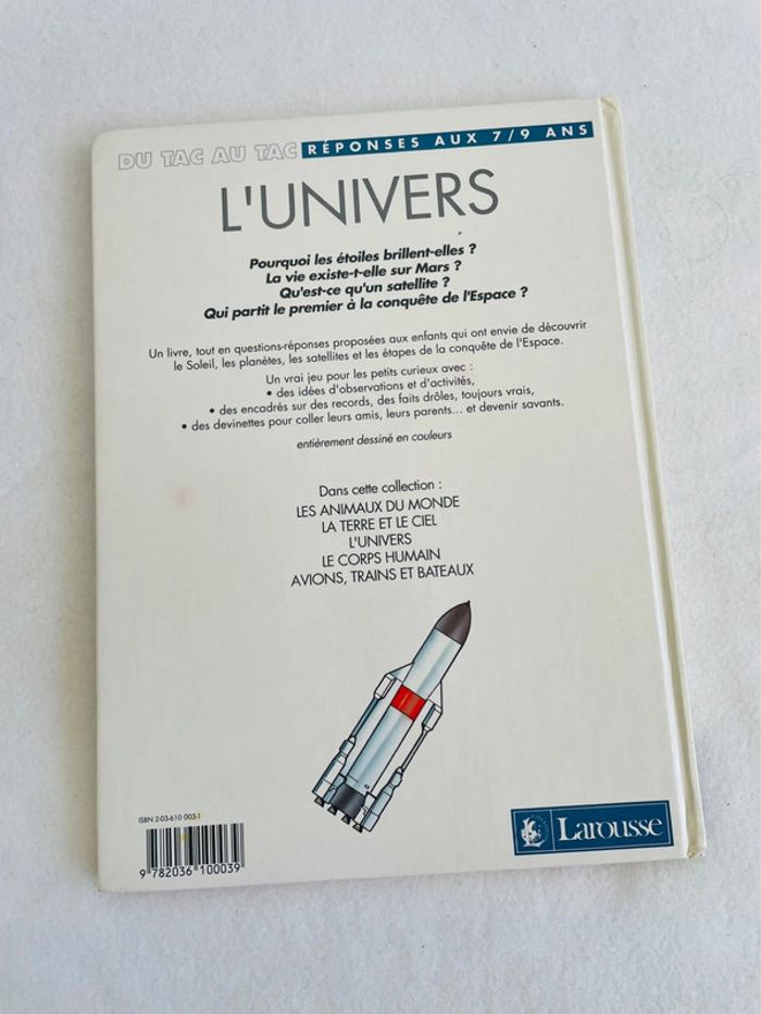 🪐 Livre l’Univers. Larousse. Tres bon état. - photo numéro 2