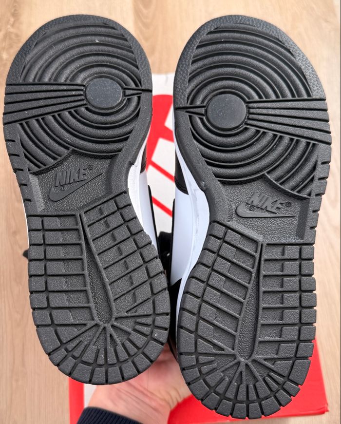 Nike Dunk High - cuir - noir et blanc